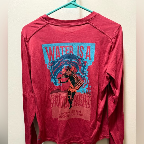 Janji Red Long Sleeve Tee - Picture 2 of 2